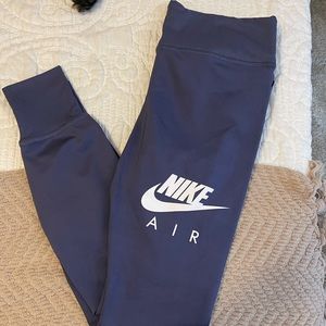 Nike leggings worn 1 time very very good shape no tears or anything.